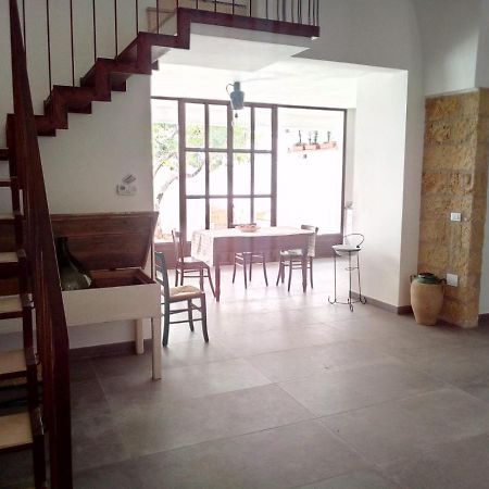 Bed and Breakfast Cortile Calinea Castrignano del Capo Exterior foto