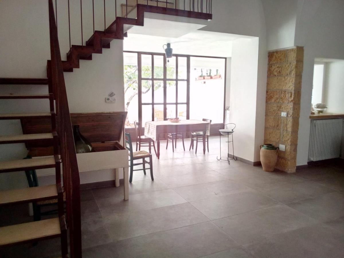 Bed and Breakfast Cortile Calinea Castrignano del Capo Exterior foto